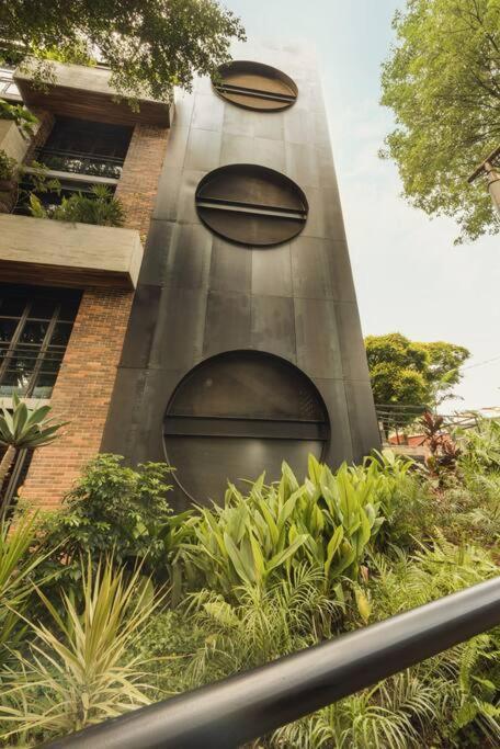 Hotel Meridiano Lofts メデジン エクステリア 写真